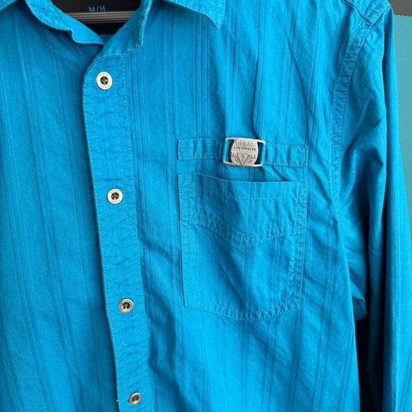 Guess Button Down Shirt size M - Picture 3 of 9